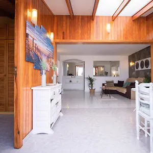 Tulipanes Apartment